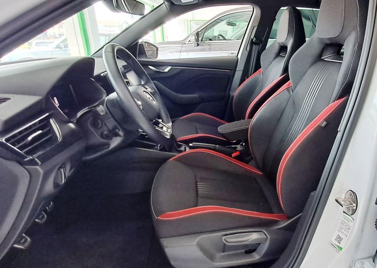Skoda Kamiq 1.0 TSI 110 CV Monte Carlo (6)