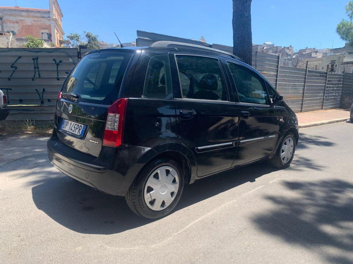 Fiat Idea 1.3 Multijet 16V 90 CV BlackLabel (5)