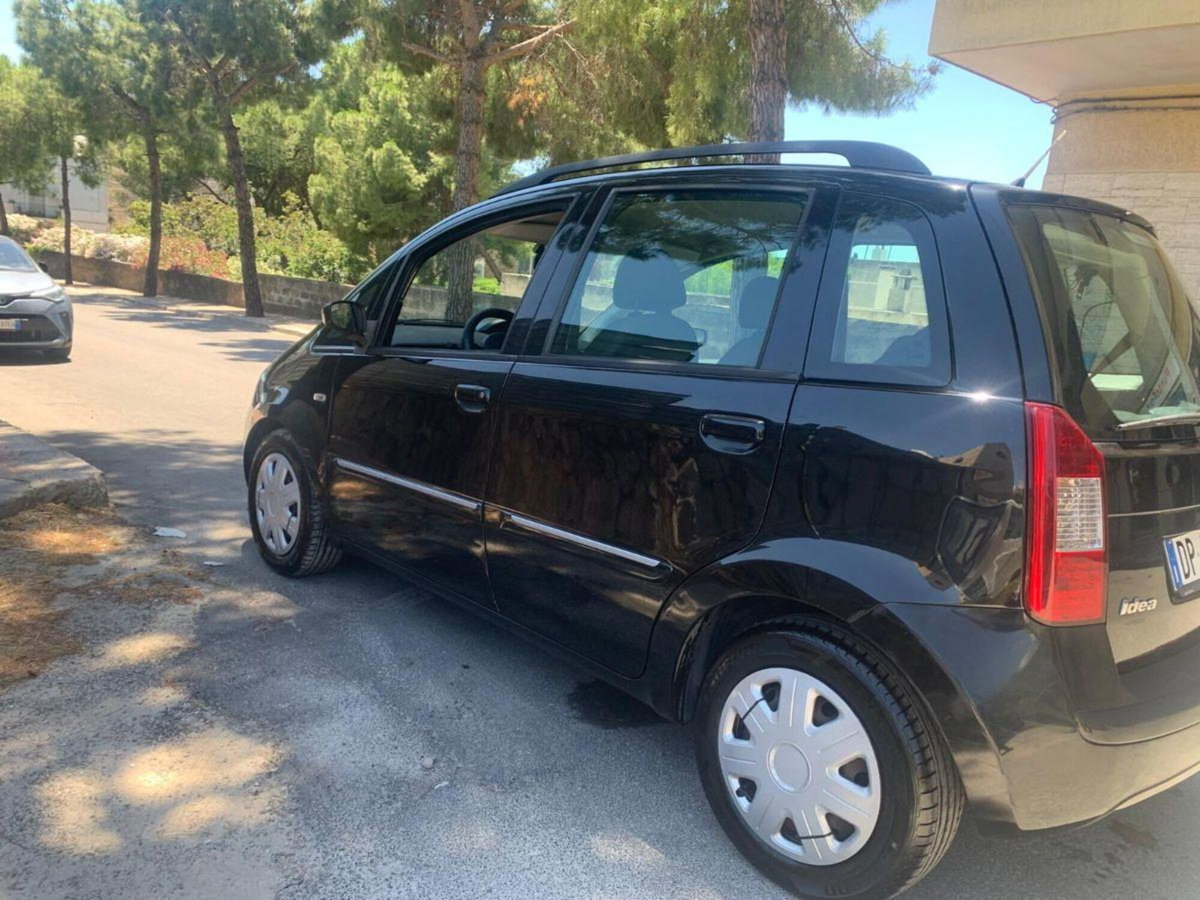 Fiat Idea 1.3 Multijet 16V 90 CV BlackLabel (6)