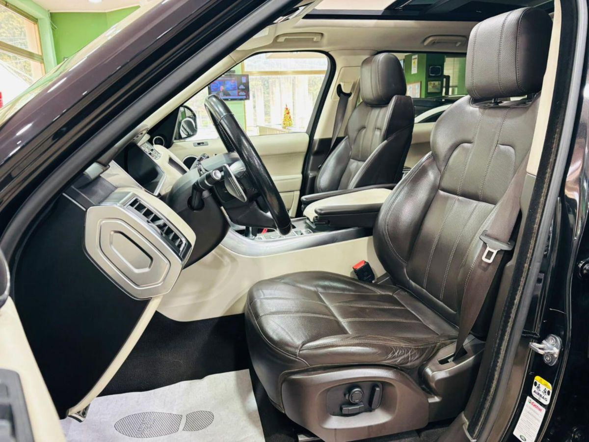 Land Rover Range Rover Sport 3.0 TDV6 HSE Dynamic (14)