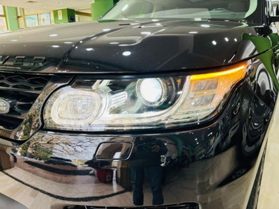 Land Rover Range Rover Sport 3.0 TDV6 HSE Dynamic (8)