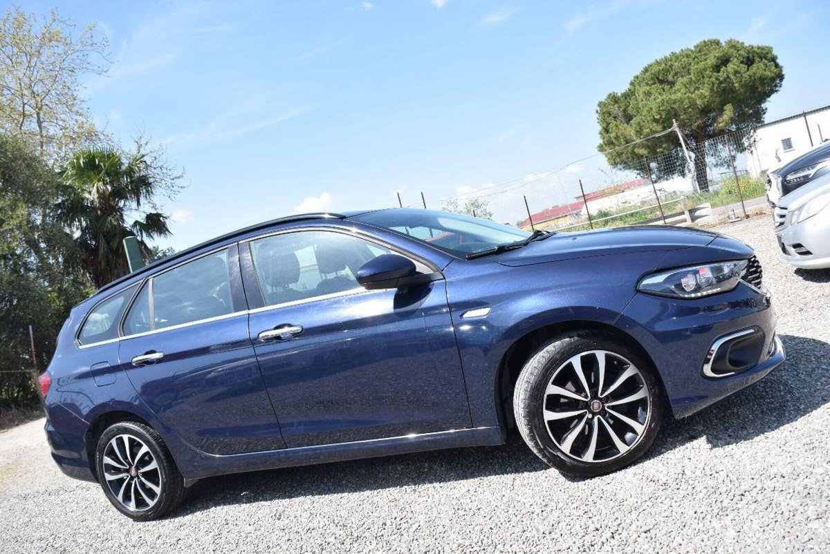 Fiat Tipo Station Wagon Tipo 1.6 Mjt S&S DCT SW Lounge (10)