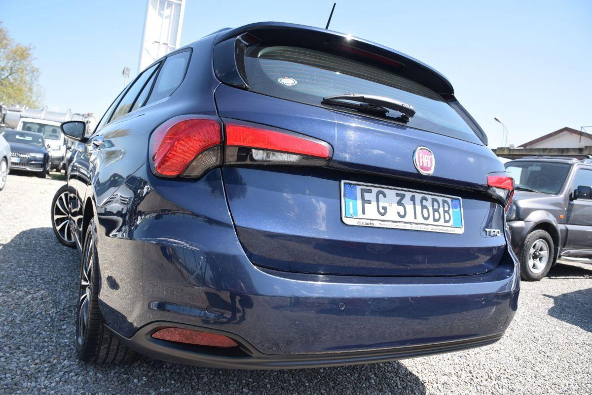 Fiat Tipo Station Wagon Tipo 1.6 Mjt S&S DCT SW Lounge (16)