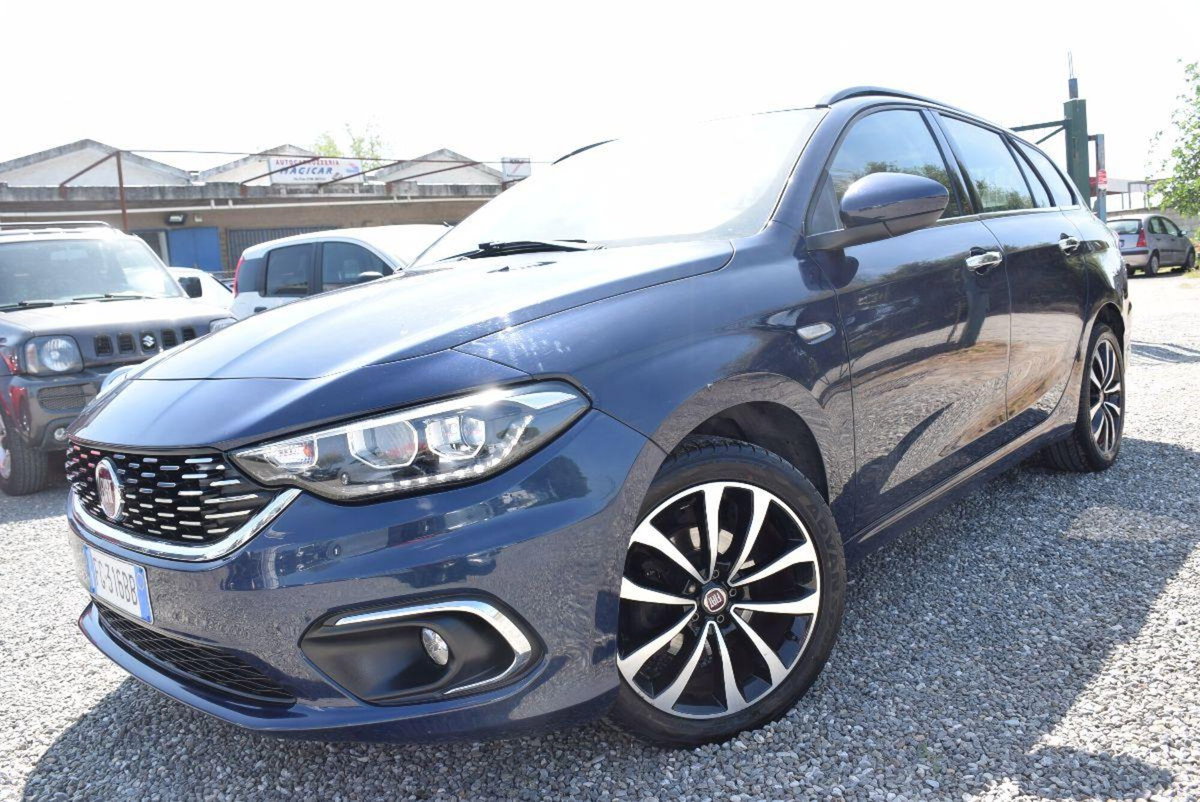 Fiat Tipo Station Wagon Tipo 1.6 Mjt S&S DCT SW Lounge (20)