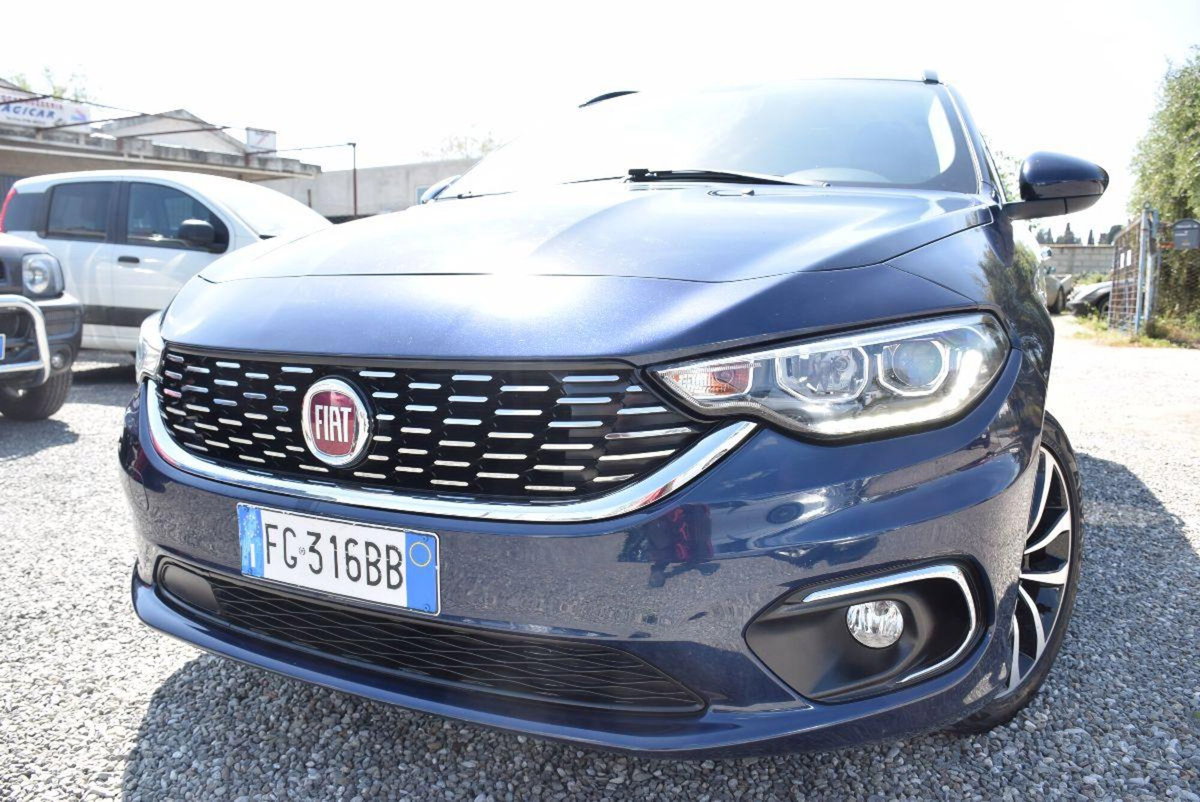 Fiat Tipo Station Wagon Tipo 1.6 Mjt S&S DCT SW Lounge (4)
