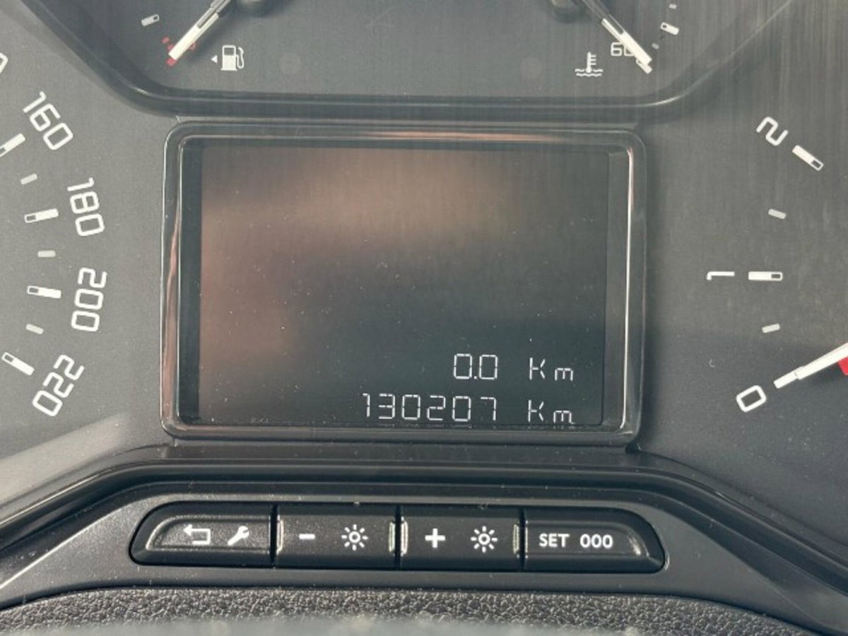 Citroen Berlingo Furgone BlueHDi 130 Van M Club (8)