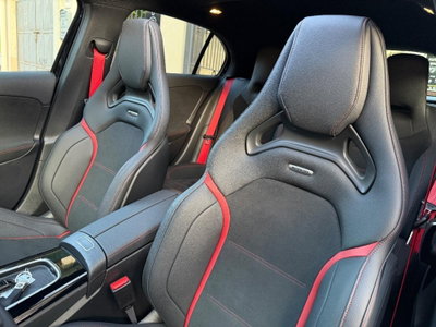 Mercedes-Benz Classe A 35 AMG 4Matic (16)