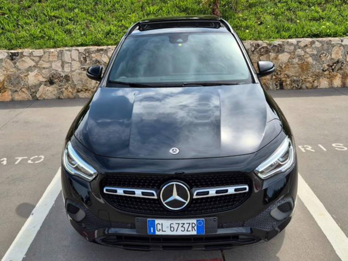 Mercedes-Benz GLA SUV 220 d Automatic 4Matic Sport Plus (2)