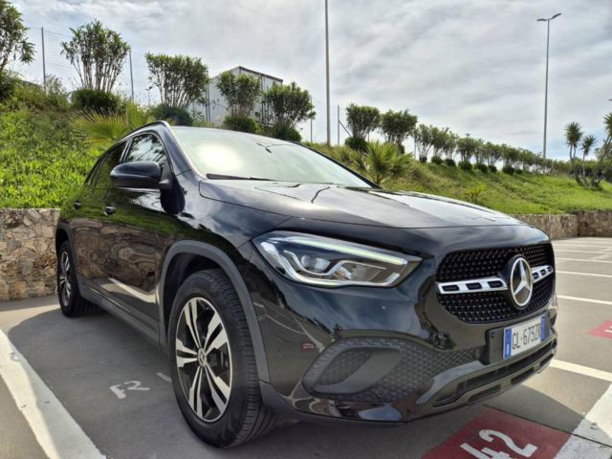 Mercedes-Benz GLA SUV 220 d Automatic 4Matic Sport Plus (3)