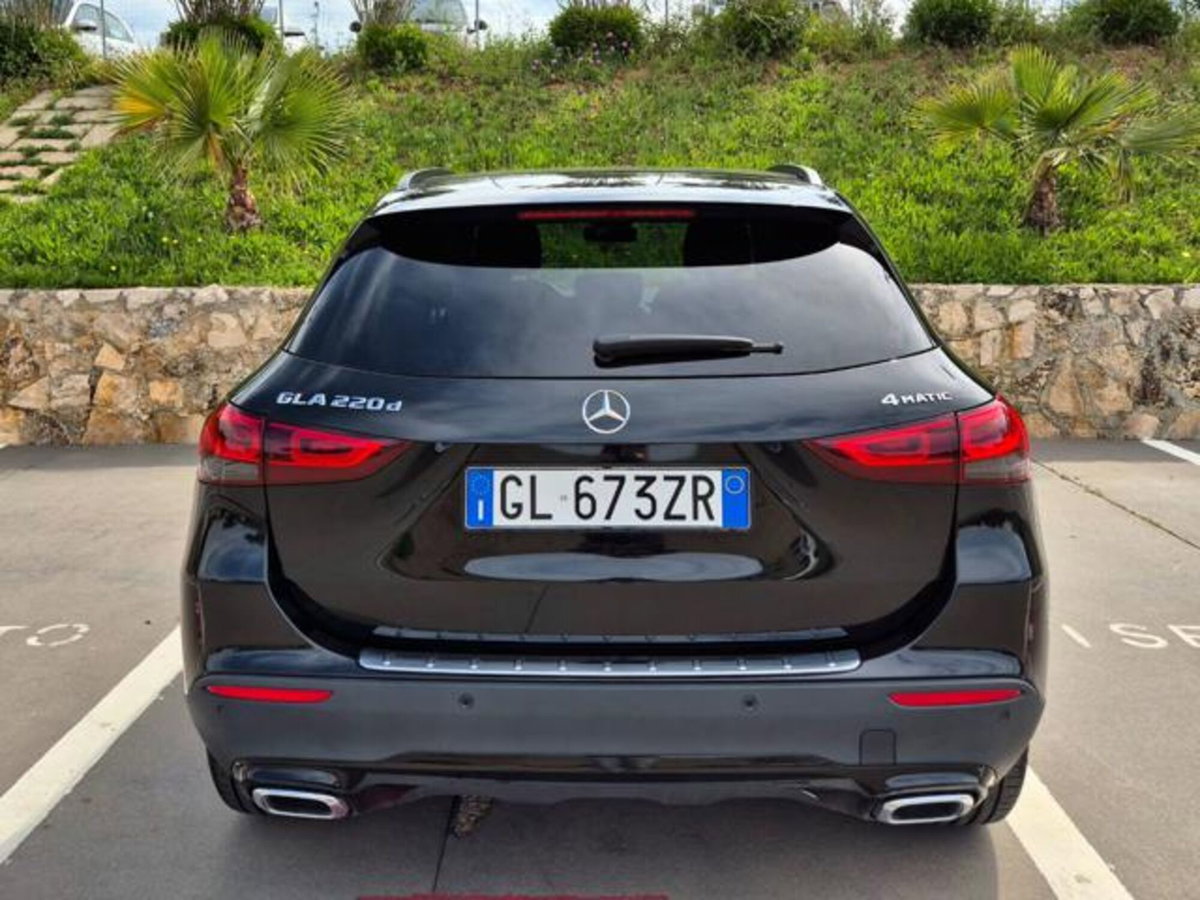 Mercedes-Benz GLA SUV 220 d Automatic 4Matic Sport Plus (5)