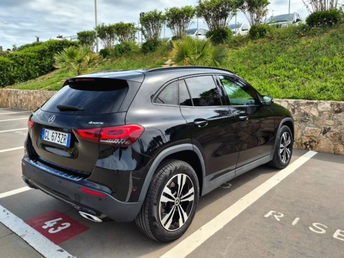 Mercedes-Benz GLA SUV 220 d Automatic 4Matic Sport Plus (6)