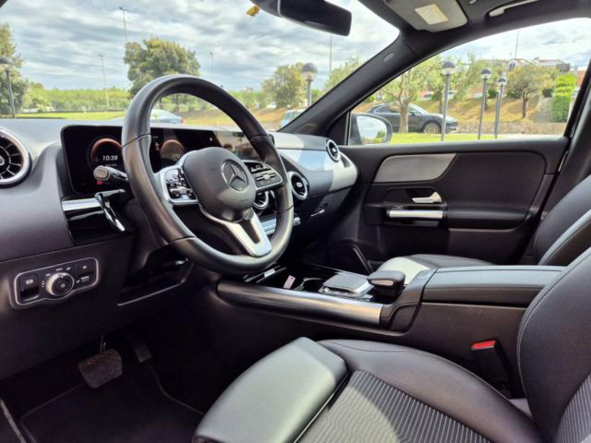 Mercedes-Benz GLA SUV 220 d Automatic 4Matic Sport Plus (9)