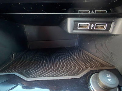 Volkswagen T-Roc 1.6 TDI SCR Advanced BlueMotion Technology (15)