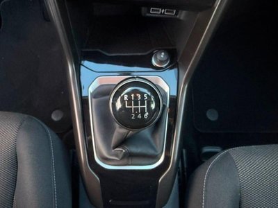 Volkswagen T-Roc 1.6 TDI SCR Advanced BlueMotion Technology (17)