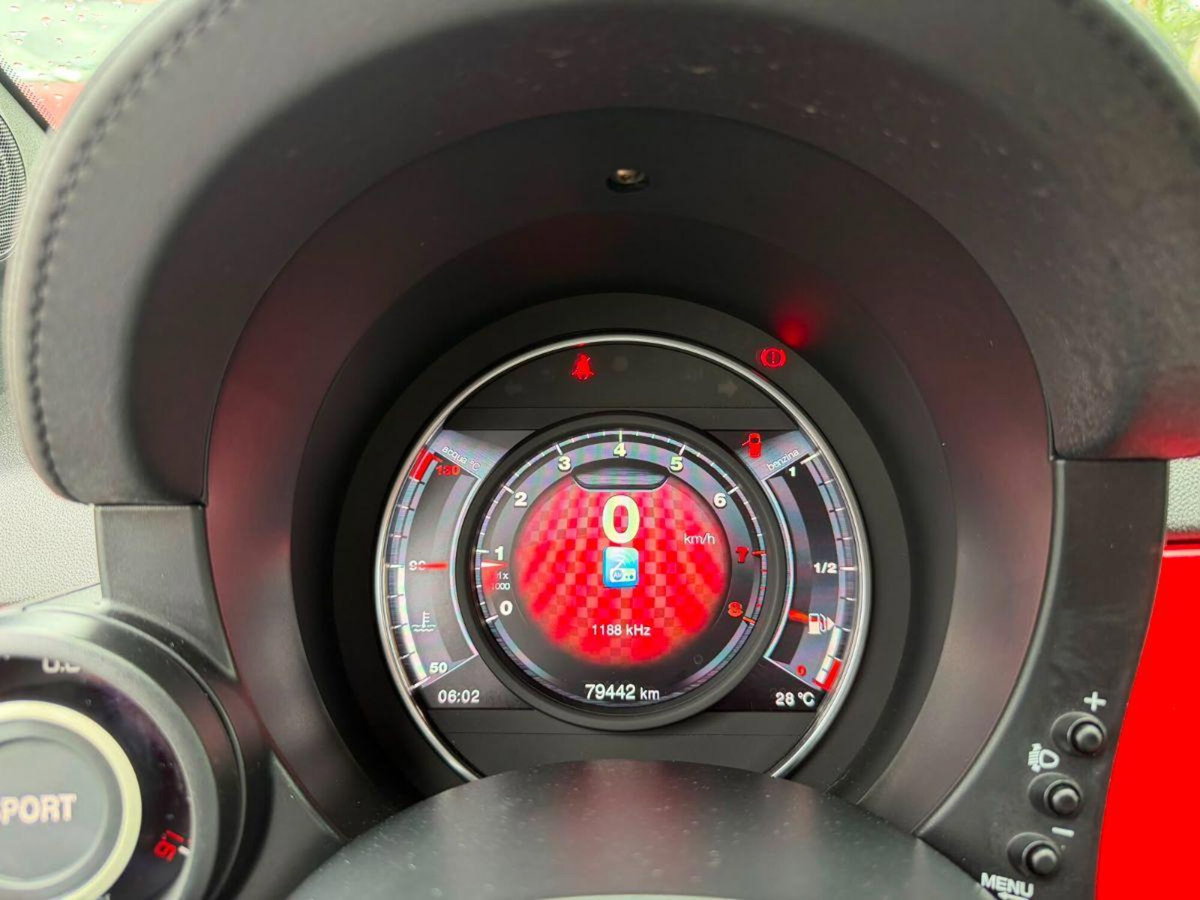 Abarth 595 595 1.4 Turbo T-Jet 145 CV (11)