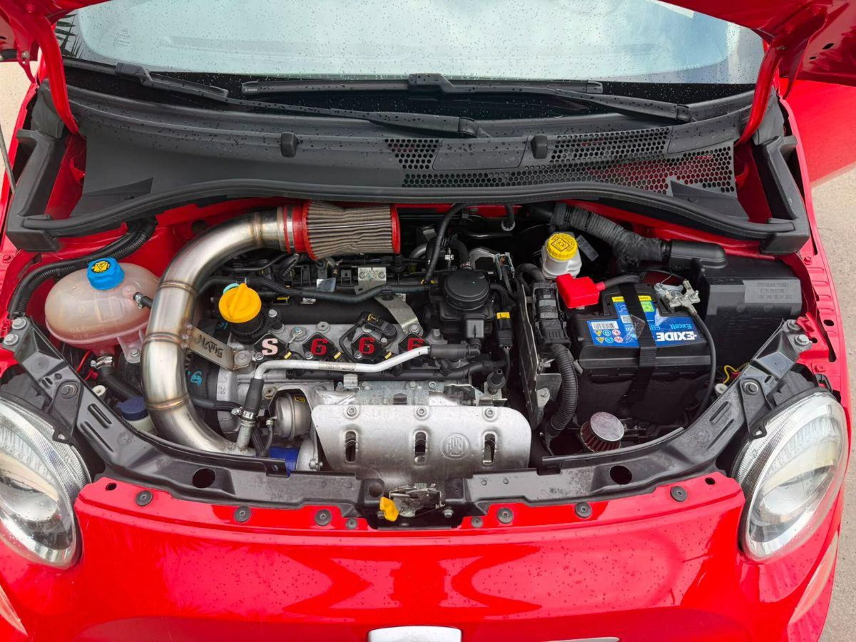 Abarth 595 595 1.4 Turbo T-Jet 145 CV (17)