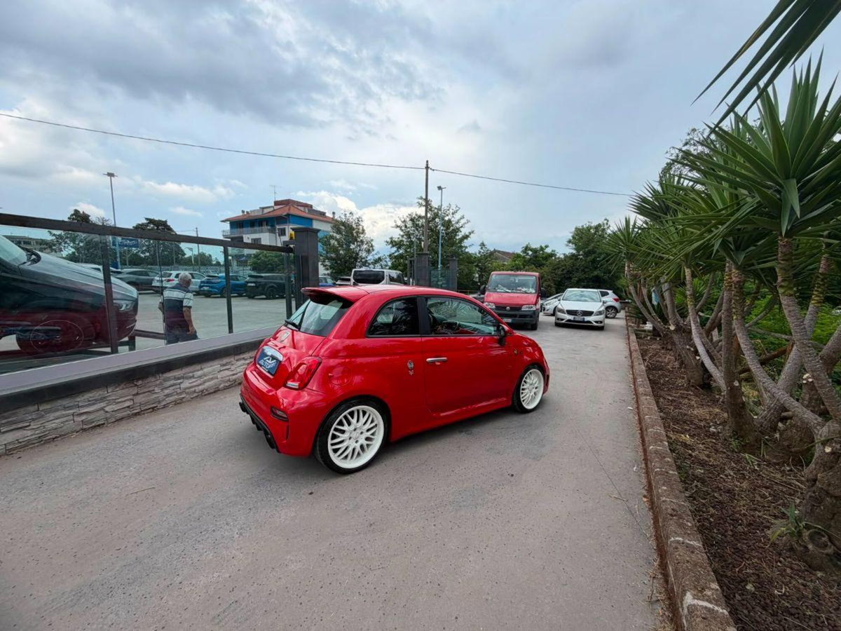 Abarth 595 595 1.4 Turbo T-Jet 145 CV (4)