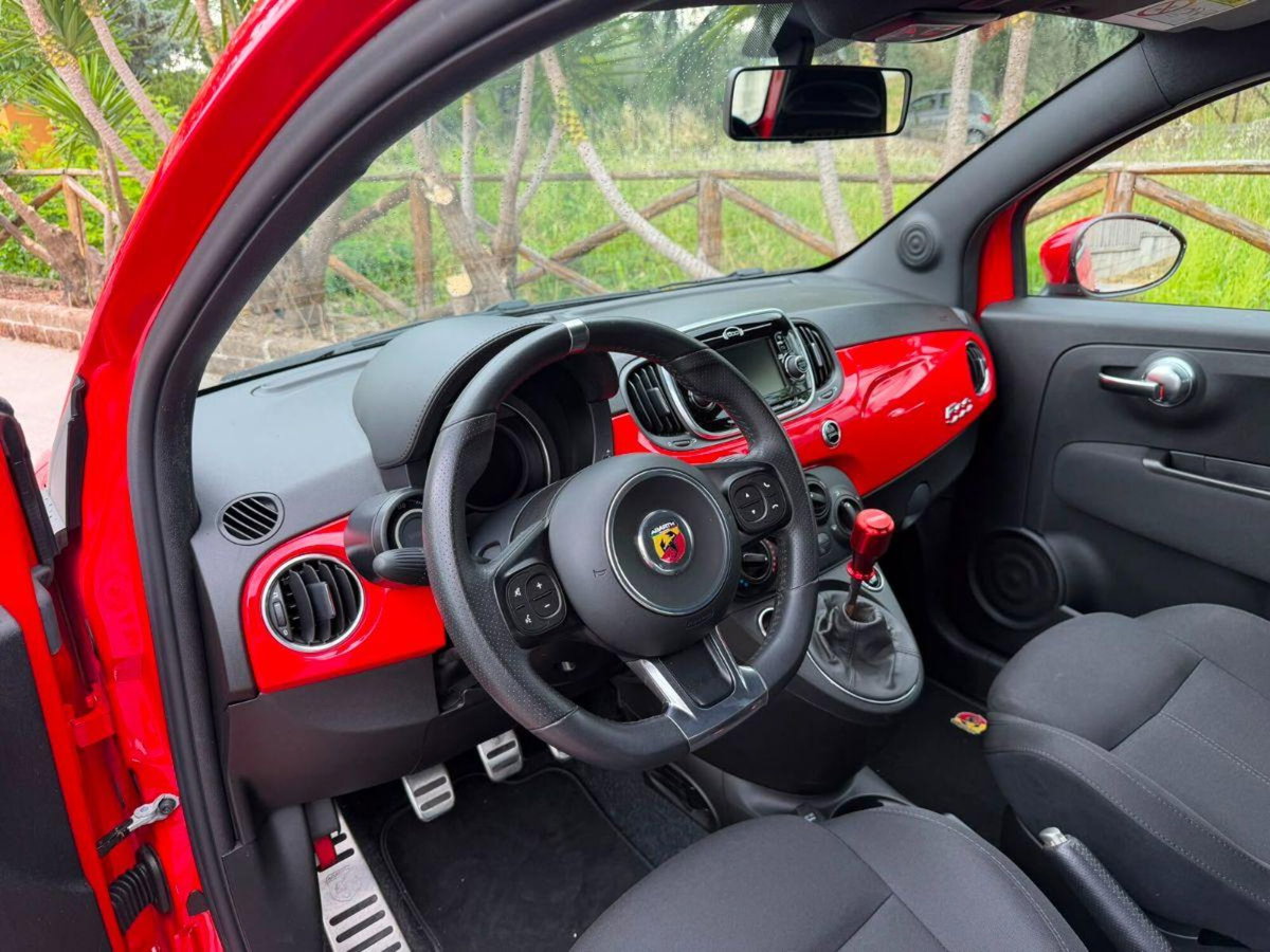 Abarth 595 595 1.4 Turbo T-Jet 145 CV (9)