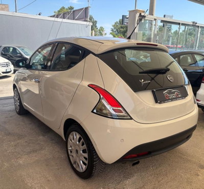 Lancia Ypsilon 1.3 MJT 16V 95 CV 5 porte S&S Gold (5)