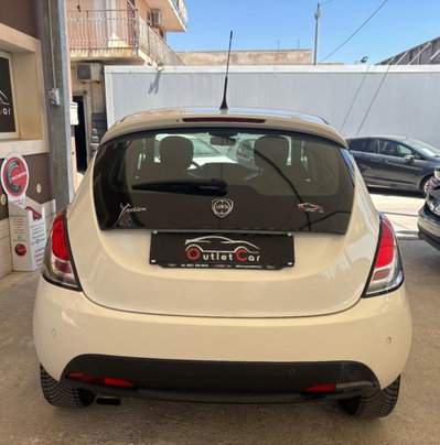Lancia Ypsilon 1.3 MJT 16V 95 CV 5 porte S&S Gold (6)