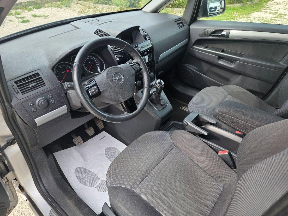 Opel Zafira 1.7 CDTI 125CV Cosmo (13)