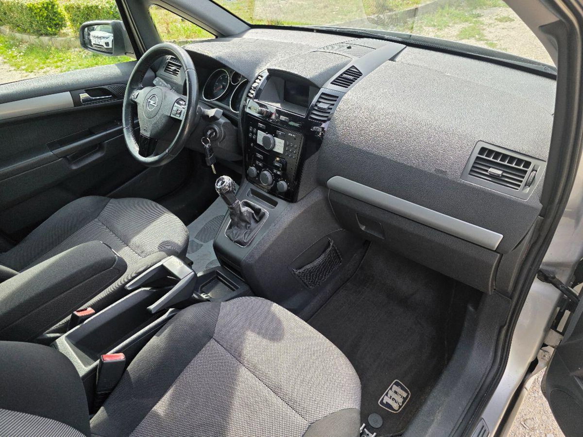 Opel Zafira 1.7 CDTI 125CV Cosmo (14)