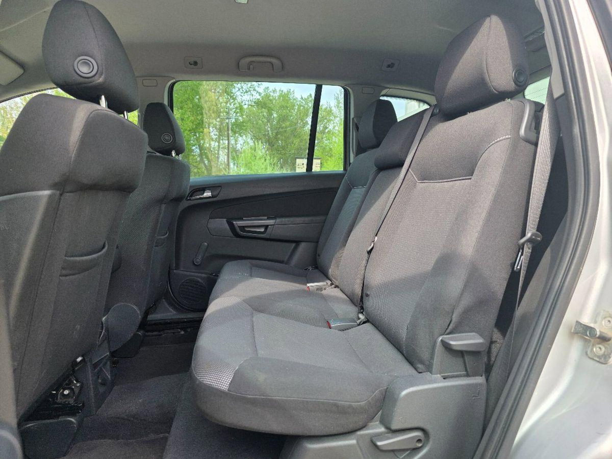 Opel Zafira 1.7 CDTI 125CV Cosmo (17)