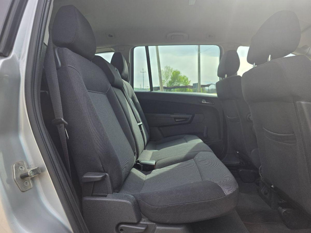 Opel Zafira 1.7 CDTI 125CV Cosmo (18)