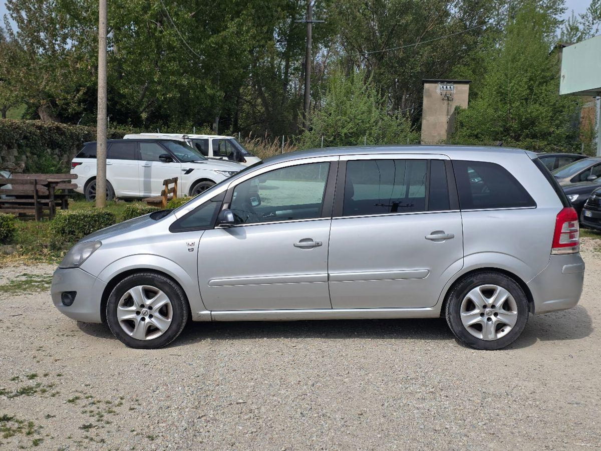 Opel Zafira 1.7 CDTI 125CV Cosmo (3)