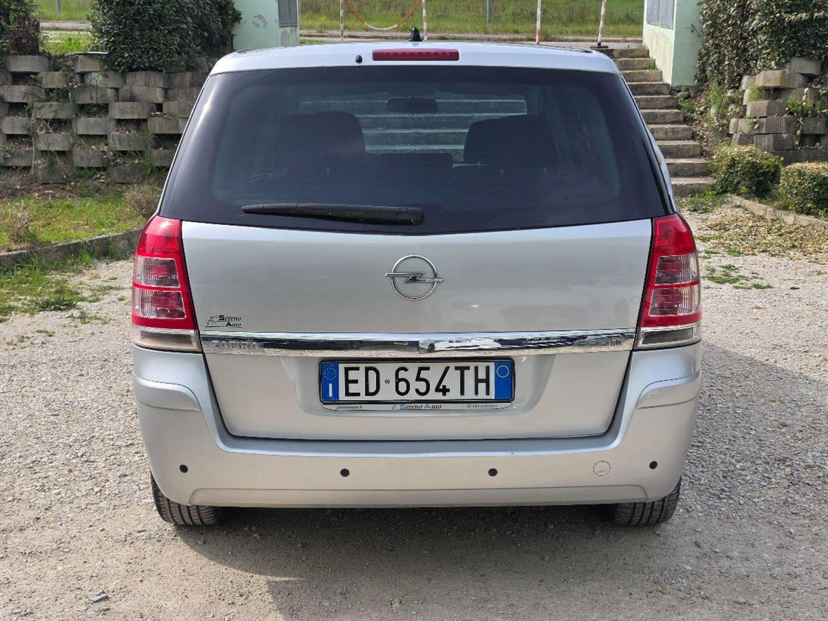 Opel Zafira 1.7 CDTI 125CV Cosmo (5)