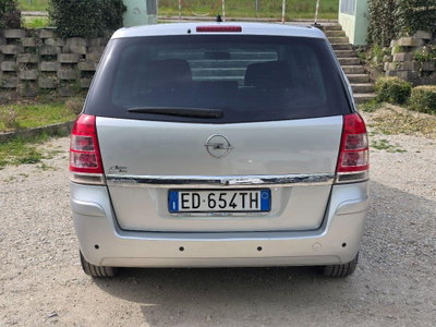 Opel Zafira 1.7 CDTI 125CV Cosmo (5)