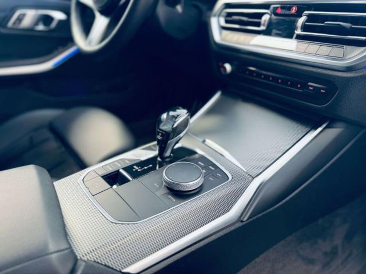 BMW Serie 3 318d mhev 48V MSport auto (11)