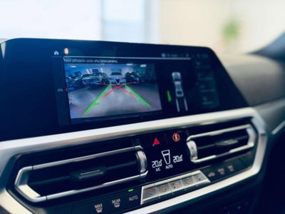 BMW Serie 3 318d mhev 48V MSport auto (17)