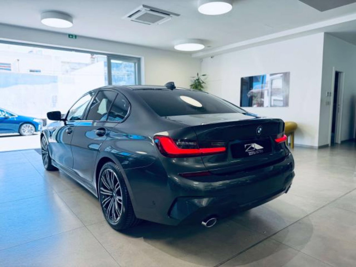 BMW Serie 3 318d mhev 48V MSport auto (7)