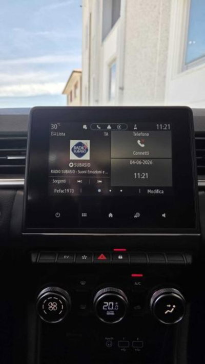 Renault Captur Full Hybrid E-Tech 145 CV Zen (10)