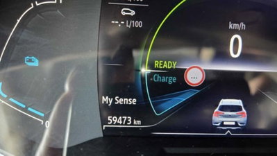Renault Captur Full Hybrid E-Tech 145 CV Zen (14)
