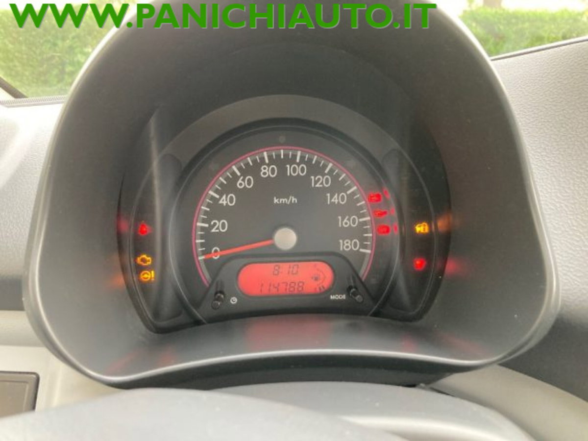 Suzuki Alto 1.0 GLX (10)