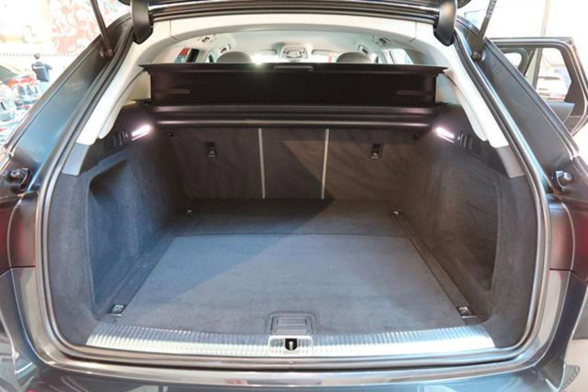 Audi A4 Avant 35 2.0 tdi mhev Business Advanced 163cv s-tronic (12)