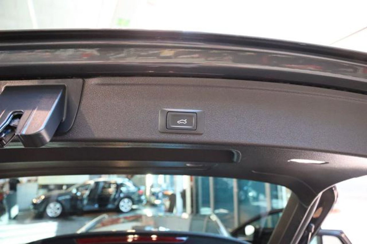 Audi A4 Avant 35 2.0 tdi mhev Business Advanced 163cv s-tronic (13)