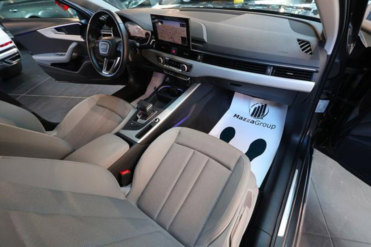 Audi A4 Avant 35 2.0 tdi mhev Business Advanced 163cv s-tronic (16)