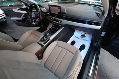 Audi A4 Avant 35 2.0 tdi mhev Business Advanced 163cv s-tronic (16)