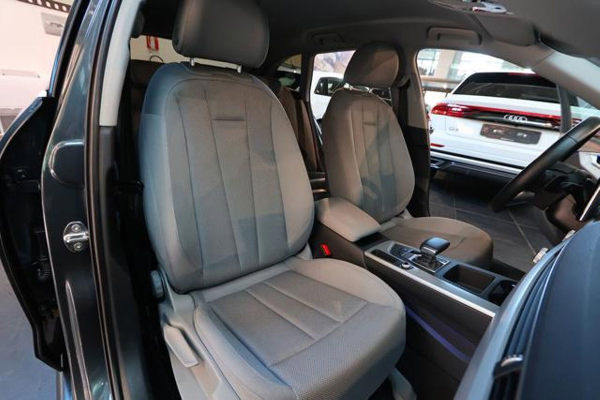 Audi A4 Avant 35 2.0 tdi mhev Business Advanced 163cv s-tronic (17)