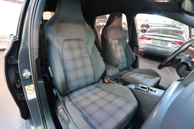 Volkswagen Golf 2.0 TSI GTI DSG (16)