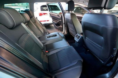 Volkswagen Passat Variant Alltrack 2.0 TDI 200 CV 4MOTION DSG (18)