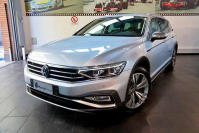 Volkswagen Passat Variant Alltrack 2.0 TDI 200 CV 4MOTION DSG (7)