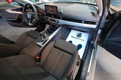 Audi A4 Avant 30 2.0 tdi mhev Business Advanced 136cv s-tronic (16)