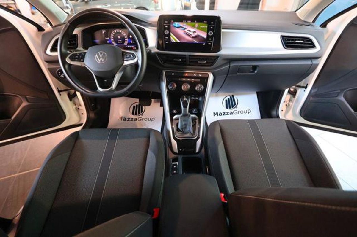 Volkswagen T-Roc 1.5 tsi Edition dsg (14)