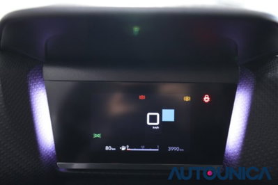 Citroen C4 PureTech 130 S&S Shine (7)