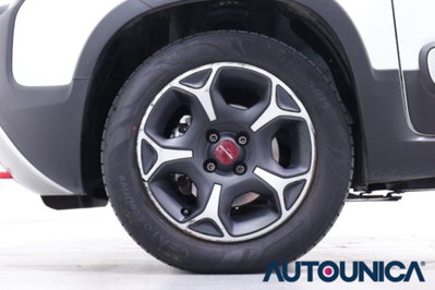 Fiat Panda 1.0 FireFly S&S Hybrid City Cross (13)