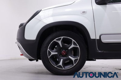 Fiat Panda 1.0 FireFly S&S Hybrid City Cross (17)